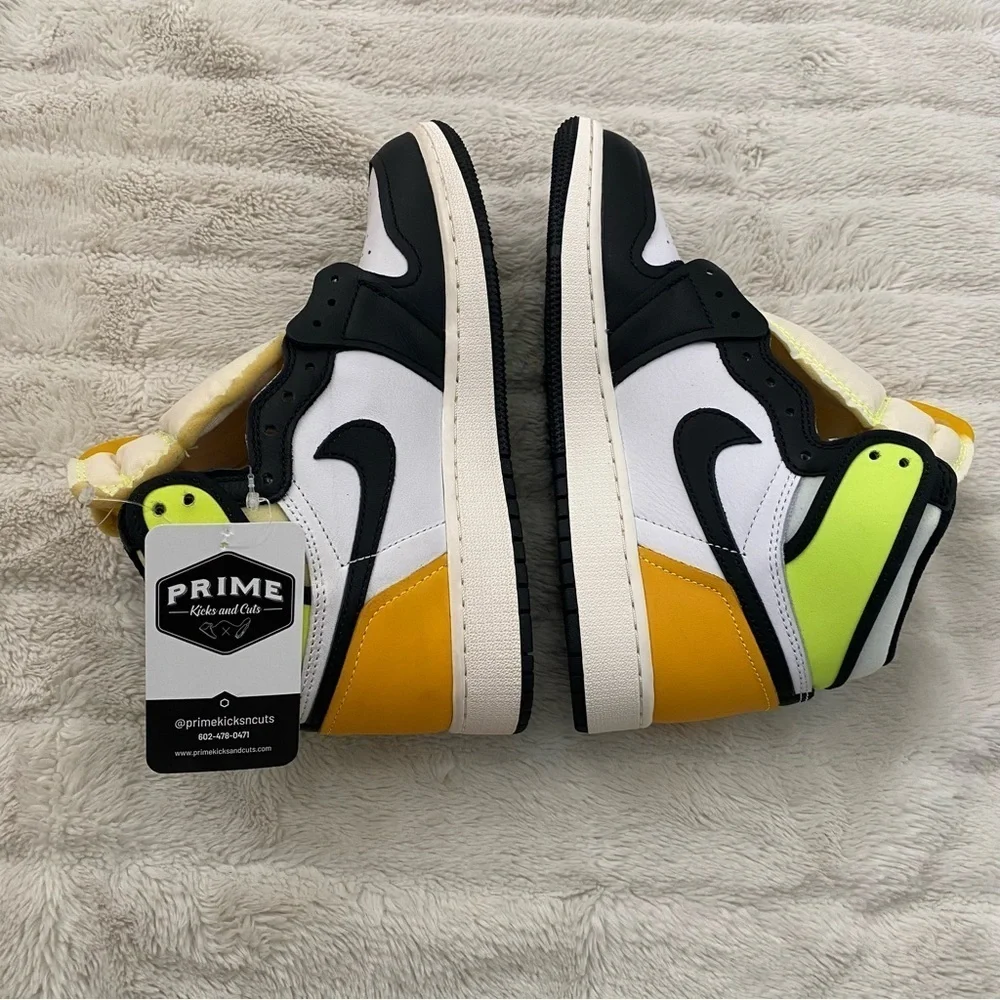 Jordan 1 Retro High Kids Black White Volt University Gold GS Sneakers Size 5Y